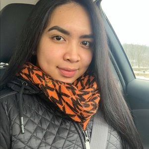 Meet your Posher, Ging